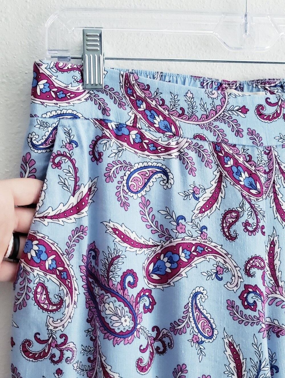 Ann Taylor Loft Paisley Relaxed Straight Leg Pants - Picture 4 of 10
